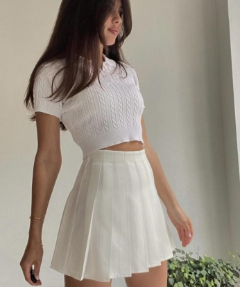 Сочная и раскрепощенная красотка ждет в гости состоятельного мужчину для жарких встреч и страстных ласк. Обещаю, не пожалеешь об этой встрече! 11102, 25 лет